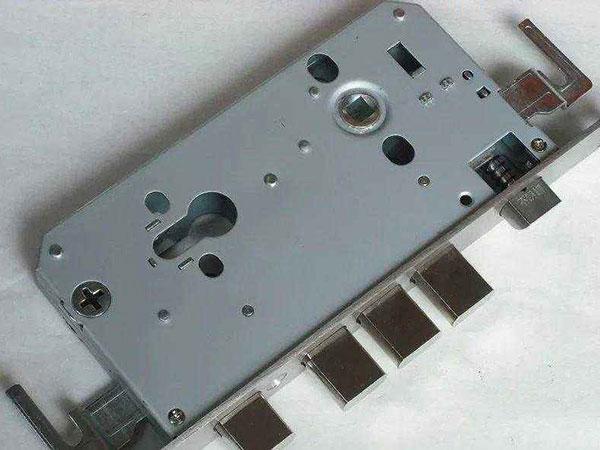 海棠24小时上门开锁公司