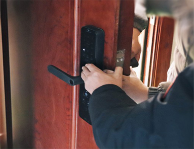 海棠24小时上门开锁公司